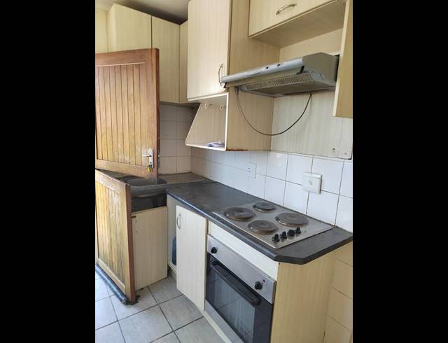 3 BEDROOM HOUSE FOR SALE IN TLHABANE WEST